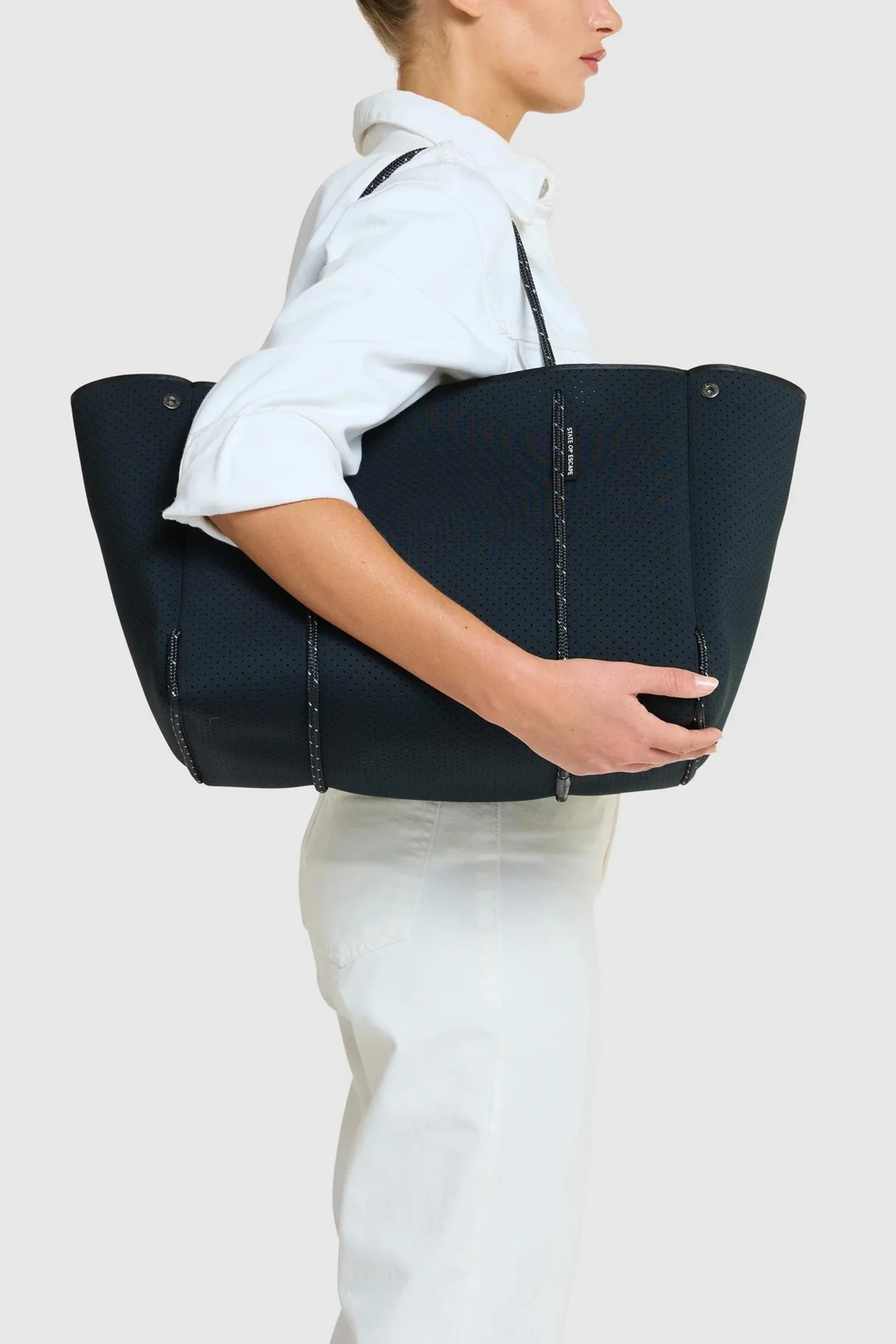 Escape Tote- Highlight Fleck Black - Image 2