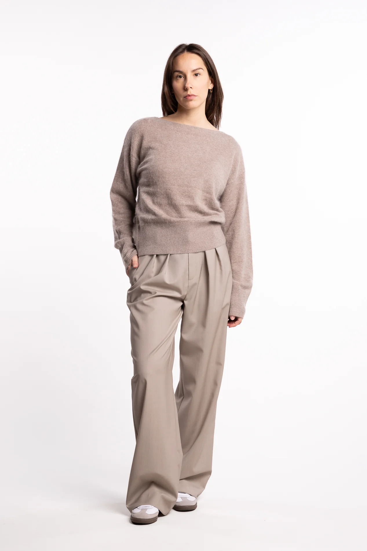 Cloud Knit- Taupe - Image 5
