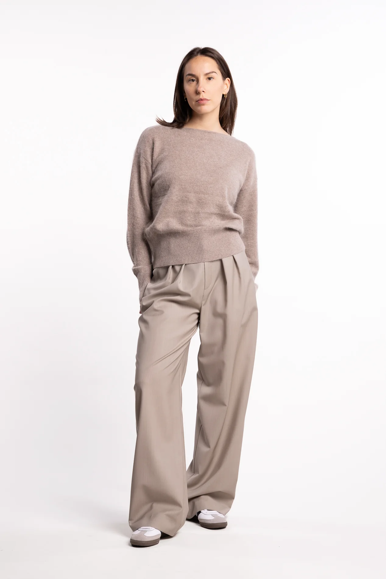 Cloud Knit- Taupe - Image 7