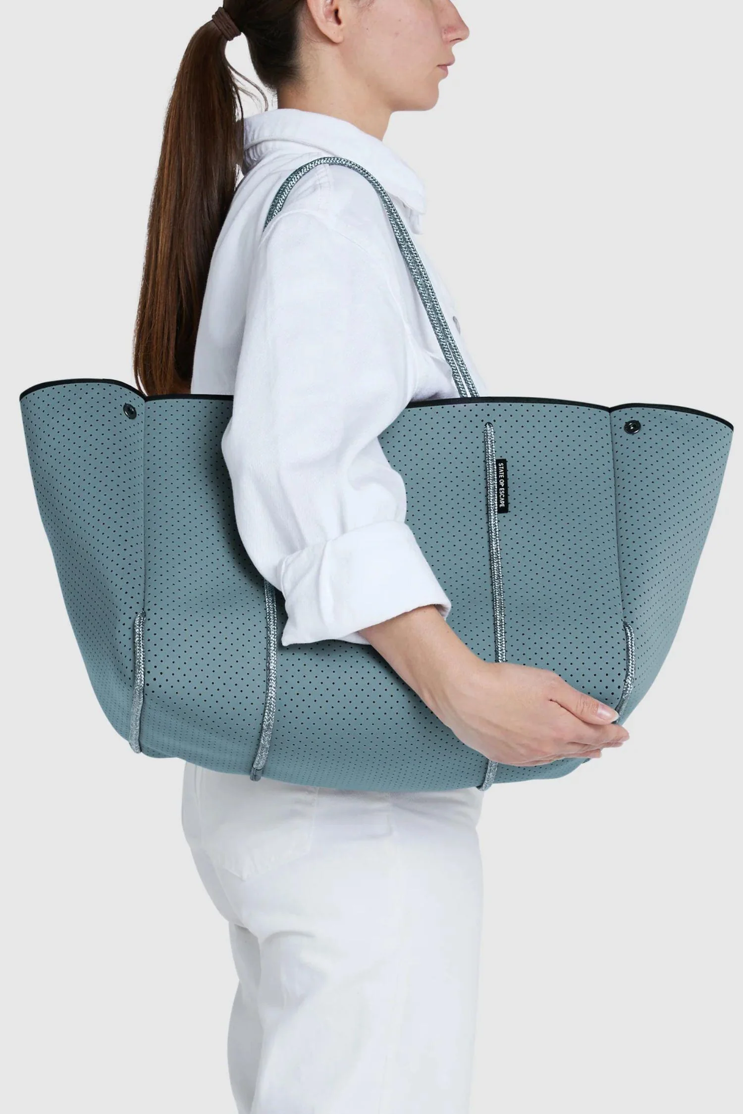 Escape Tote- Chambray - Image 5