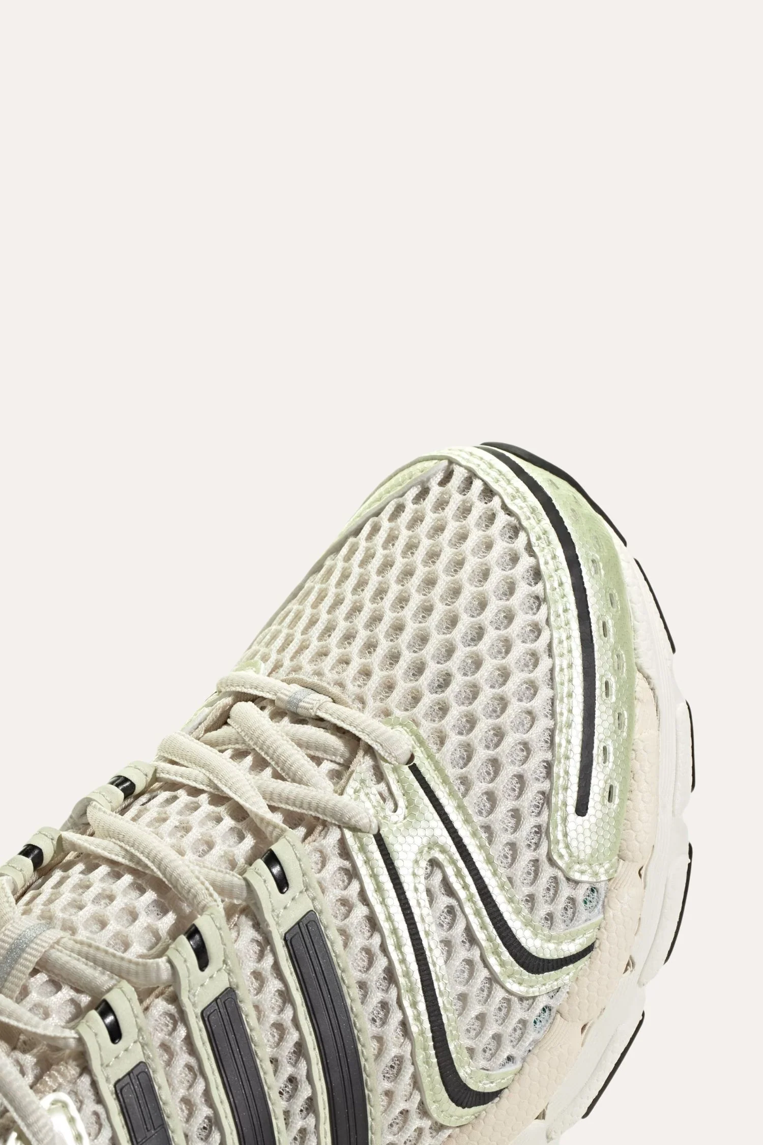 Adistar Control 5 W- Ftwwht/Cblack/Silvmt - Image 6