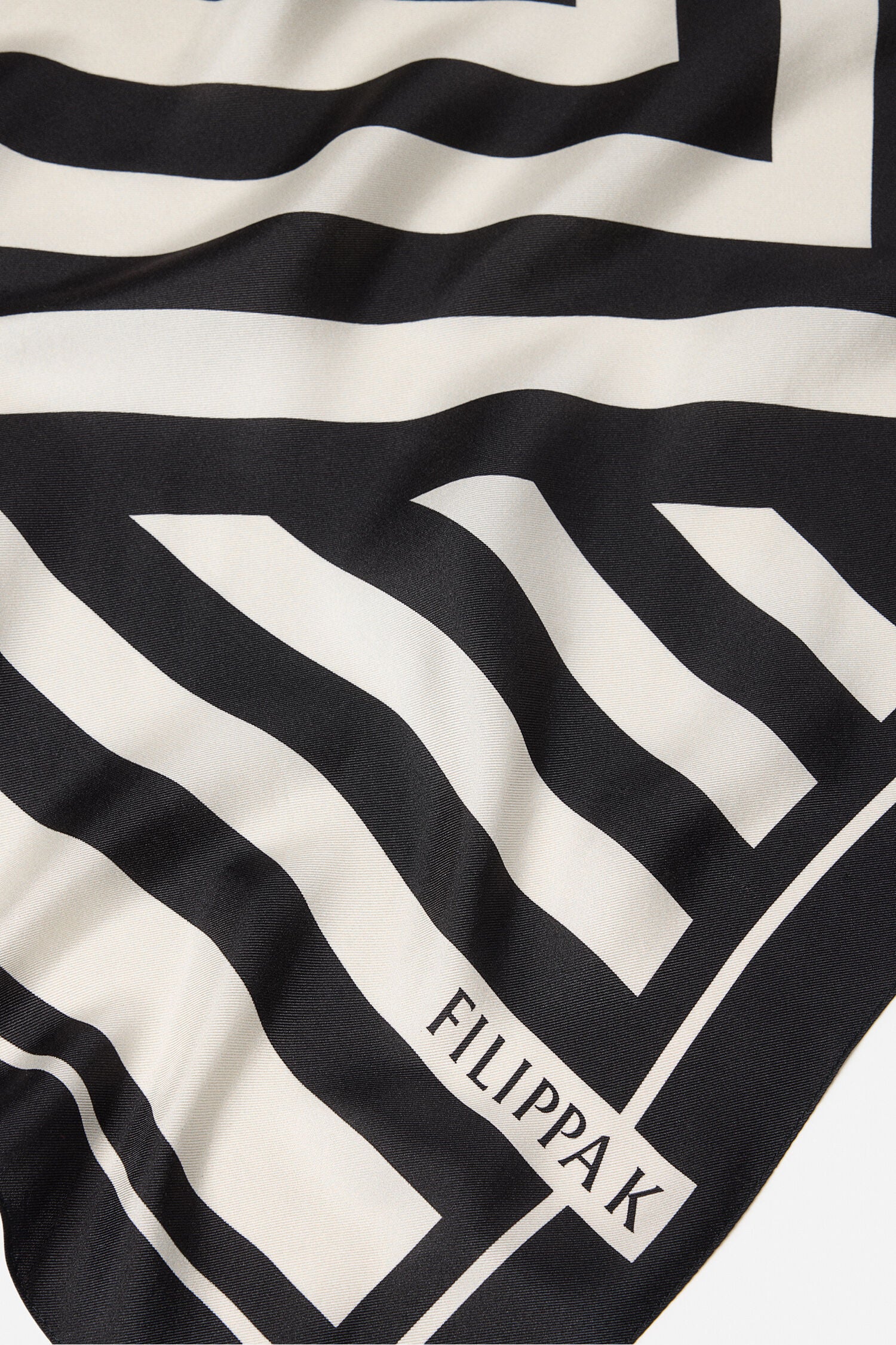 Printed Silk Scarf Black - Image 2