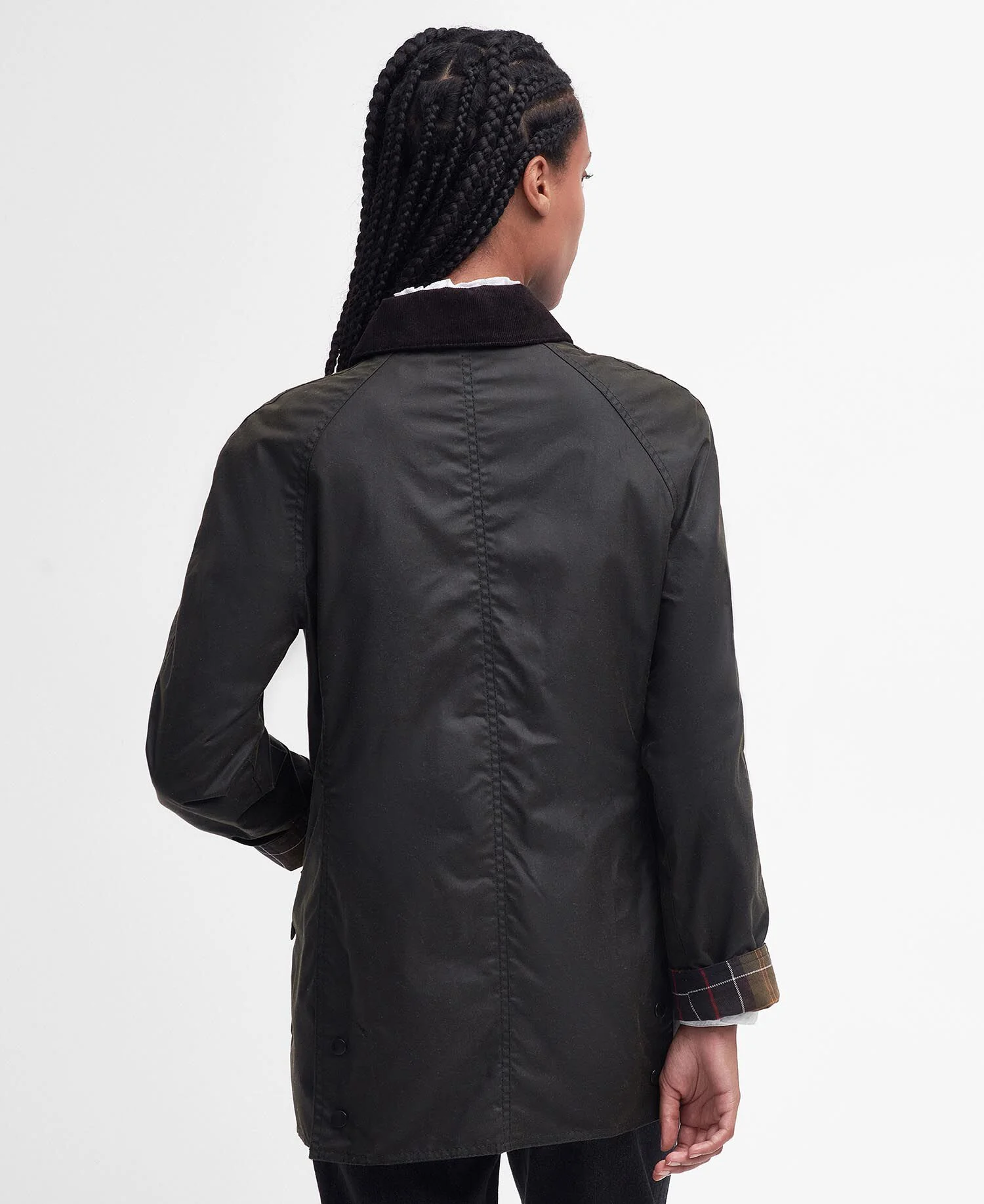 Classic Beadnell Wax Jacket Olive - Image 3