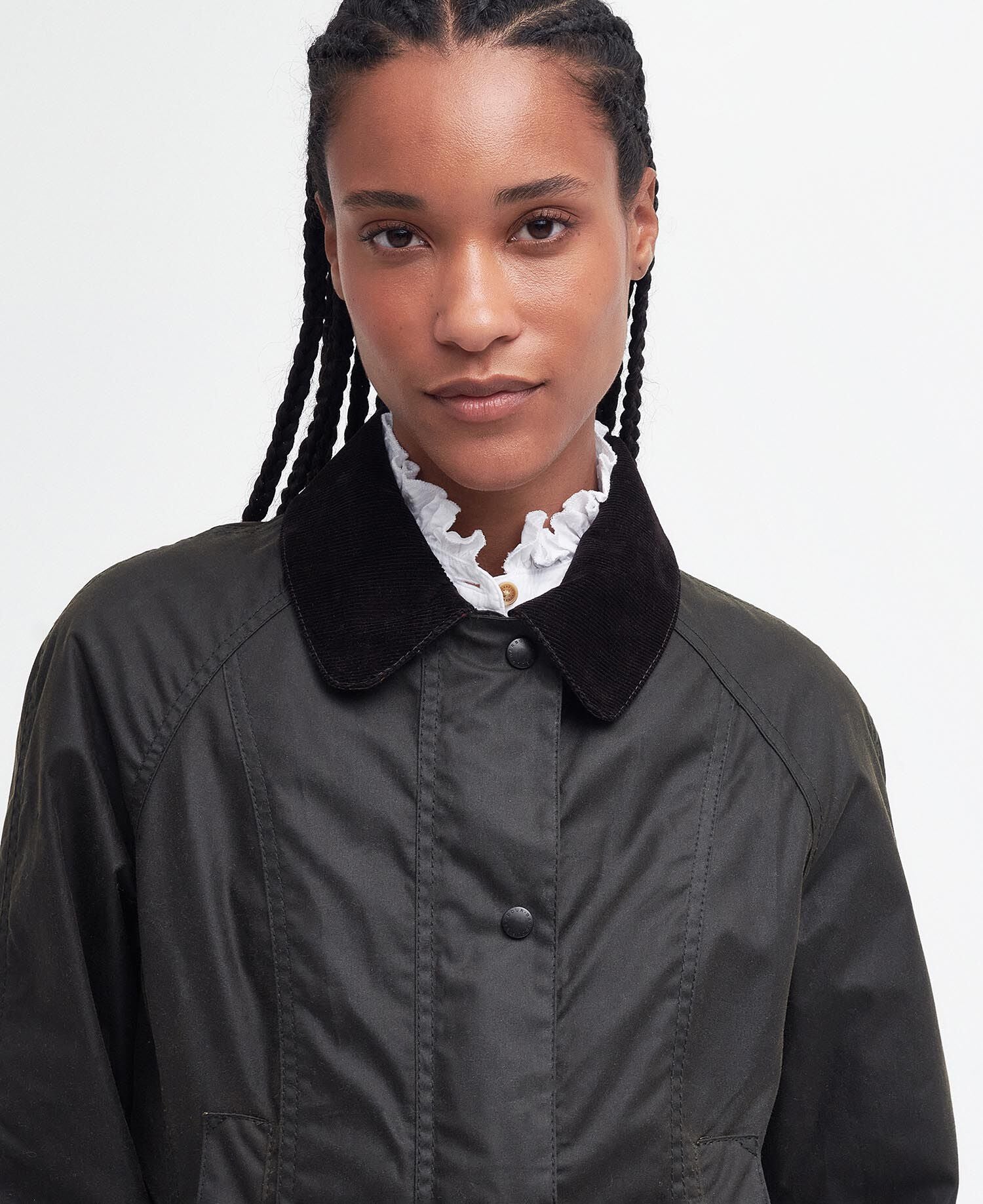 Classic Beadnell Wax Jacket Olive - Image 4